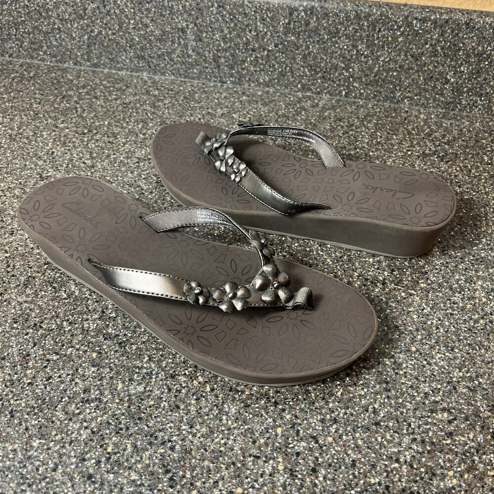 Clarks Brown Thong Synthetic Summer Sandal Women Size 11M Comfort Casual Slip On